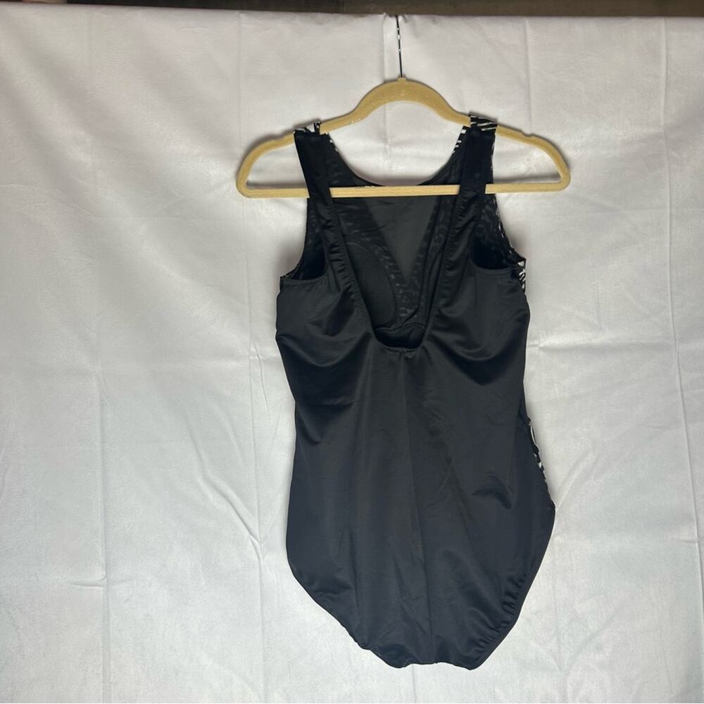 Black and White Women's Swimsuit - Picture 2 of 4